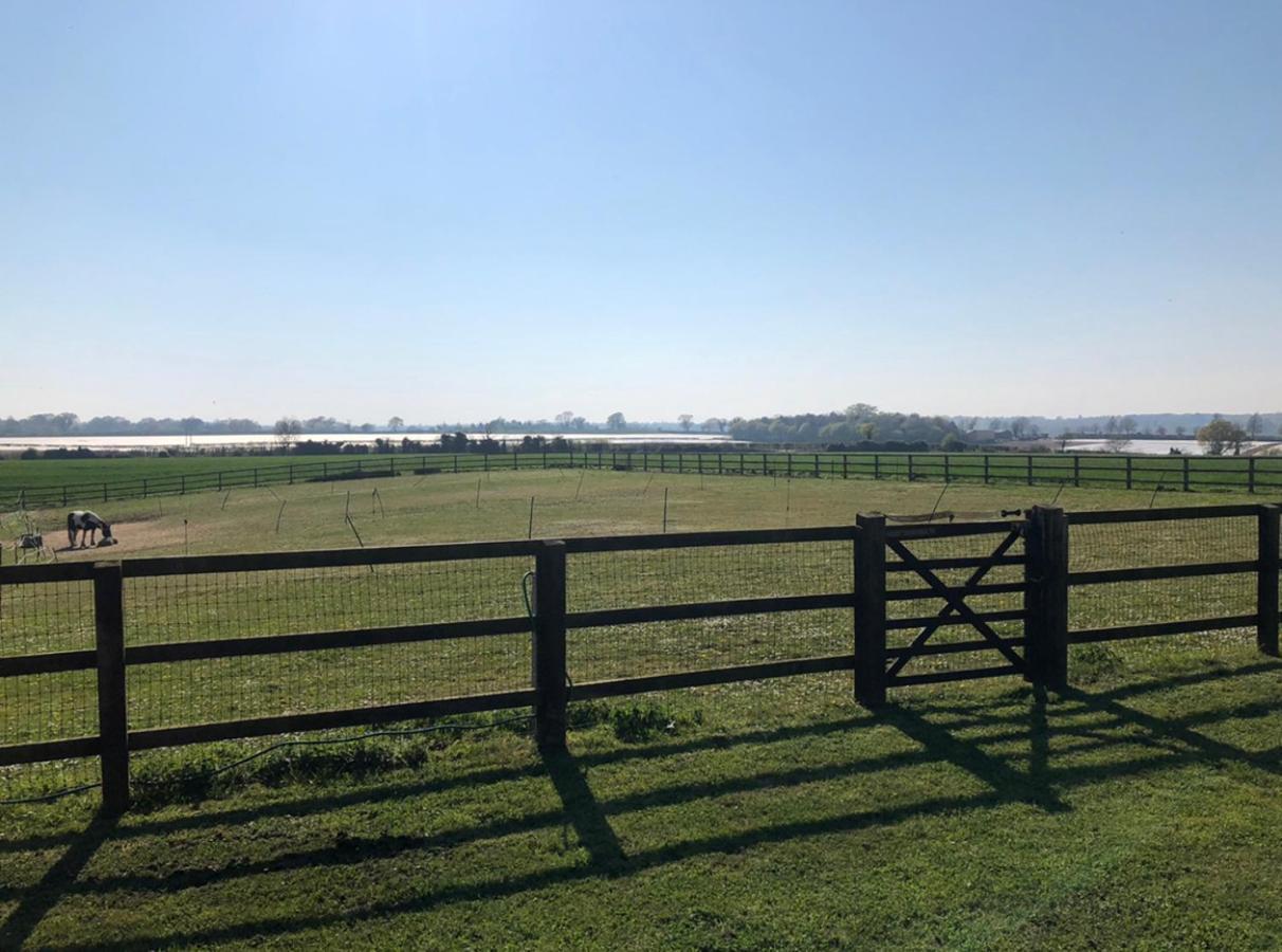 Near Woodbridge The Annexe Eyke Fantastic Views With Dog Secure Garden And Paddock Βίλα Εξωτερικό φωτογραφία